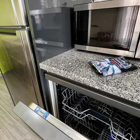 Apartment Surfers Den - One Bedroom Flat - Baleal