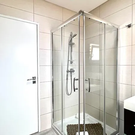 Surfers Den - One Bedroom Flat - Baleal Ferrel (Leiria)