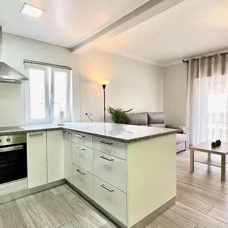 Surfers Den - One Bedroom Flat - Baleal Apartment